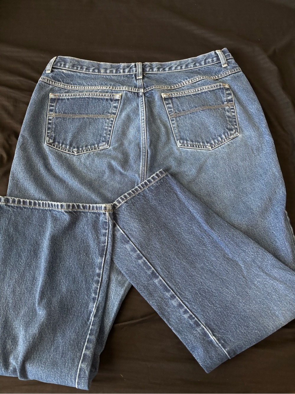 Men’s Straight-Leg Jeans in Medium Blue Denim